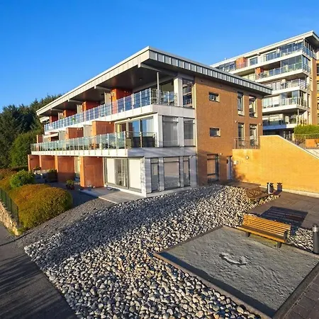 Wonderful With A Nice View. Parking! Daire